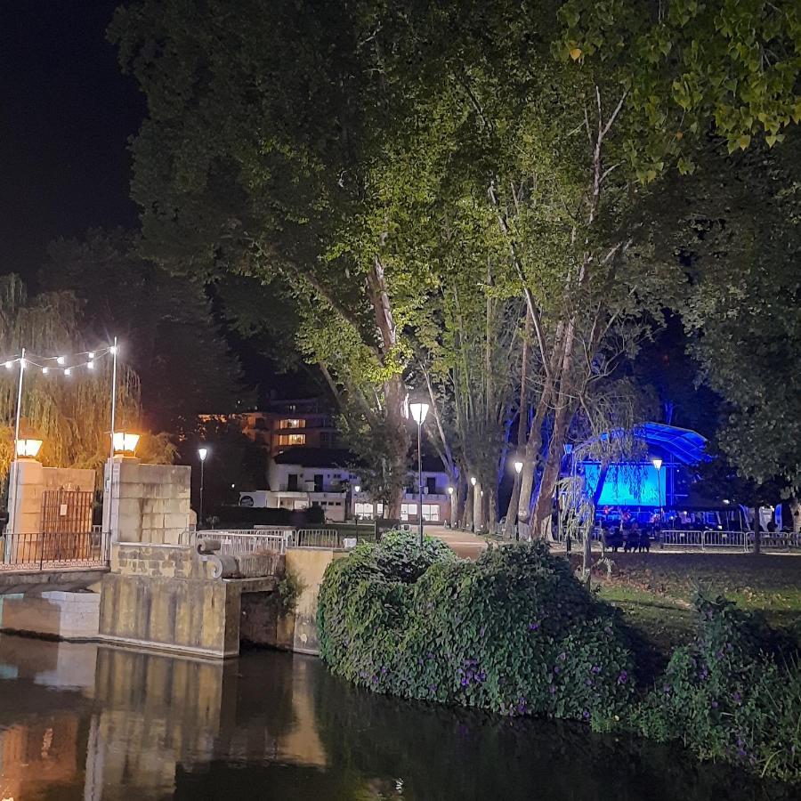 Willa Casa Jone Tomar Zewnętrze zdjęcie
