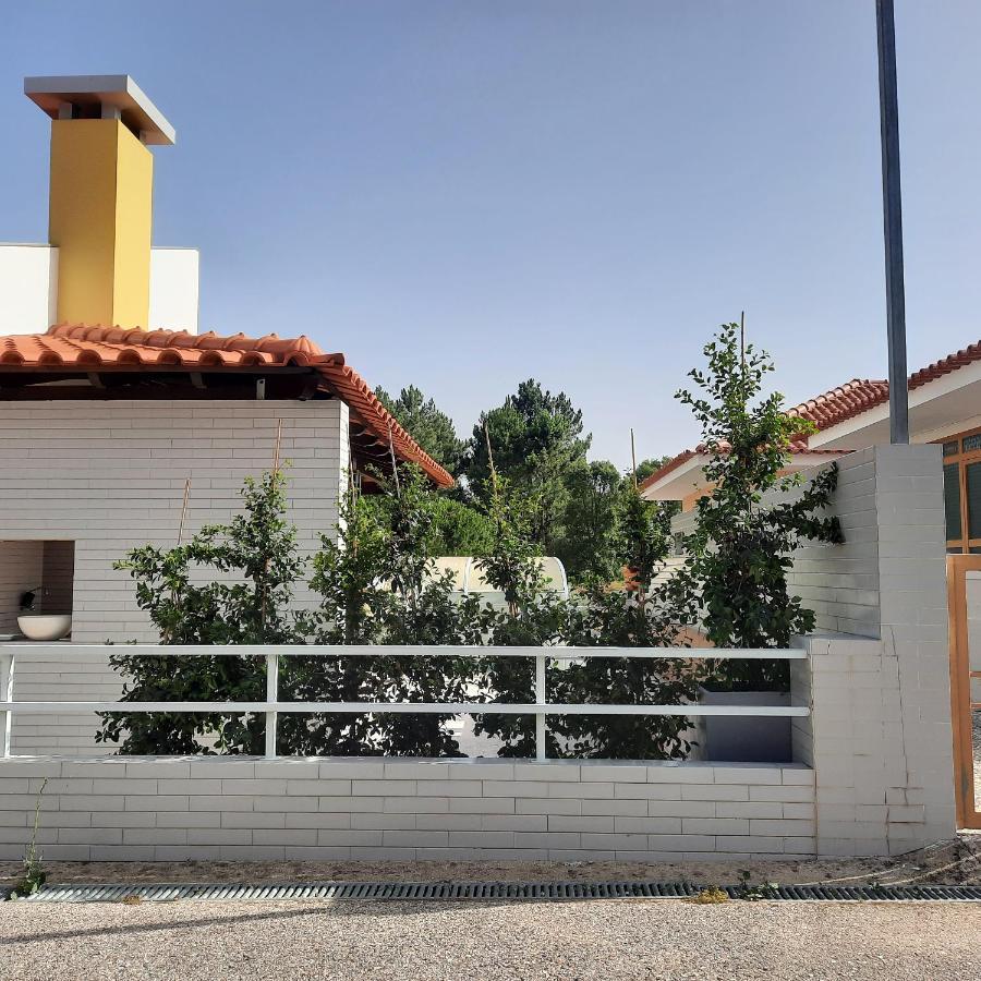 Willa Casa Jone Tomar Zewnętrze zdjęcie